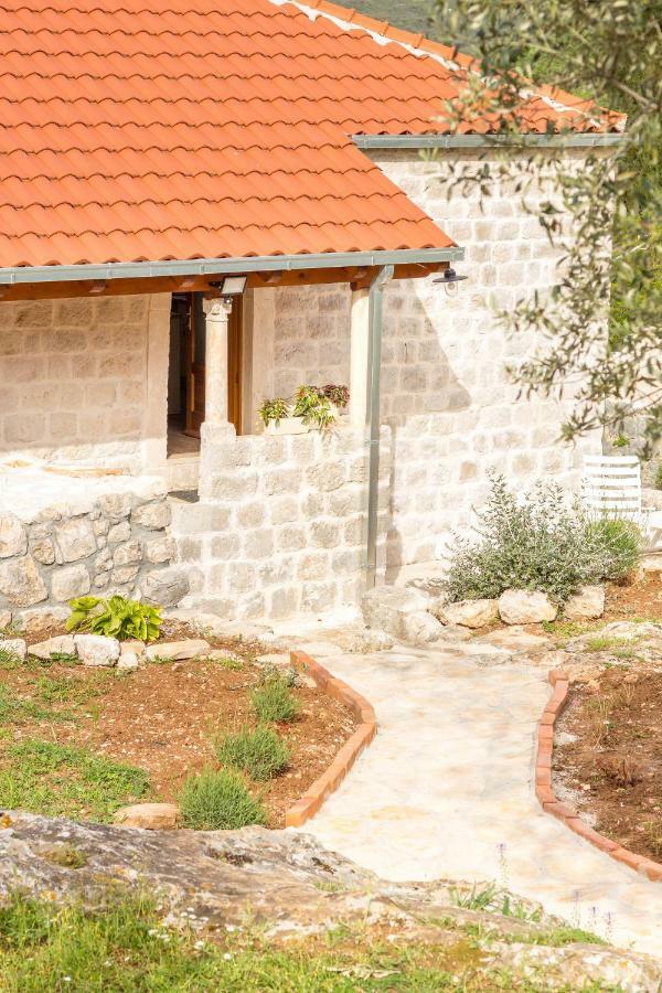 Olive Garden Apartamento Ston Exterior foto
